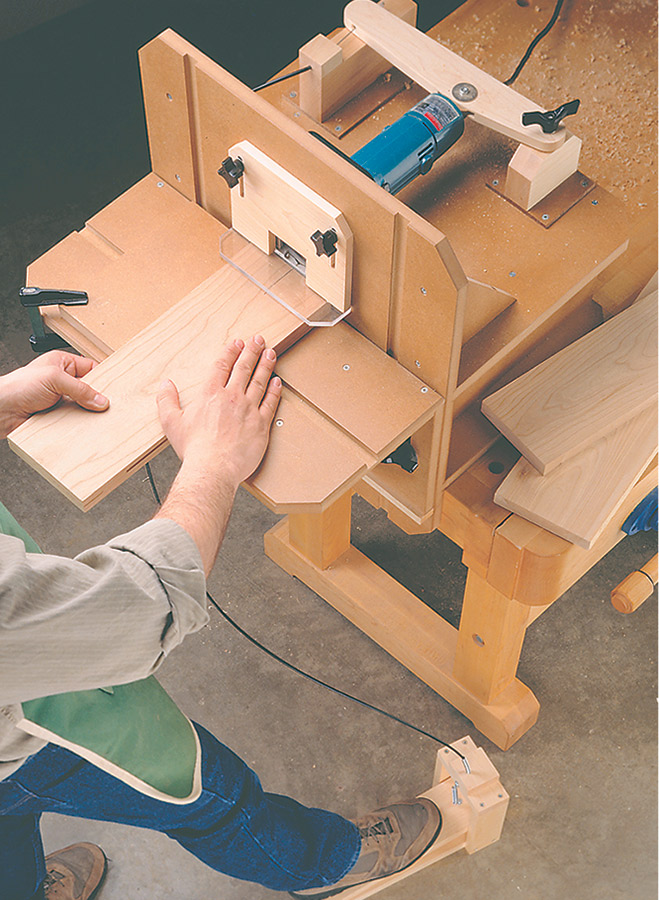 b'This simple shop-built table converts your plate joiner into a handy benchtop tool.'